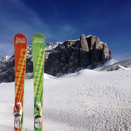 Appartamenti Majon Sotroi Campitello di Fassa Kültér fotó