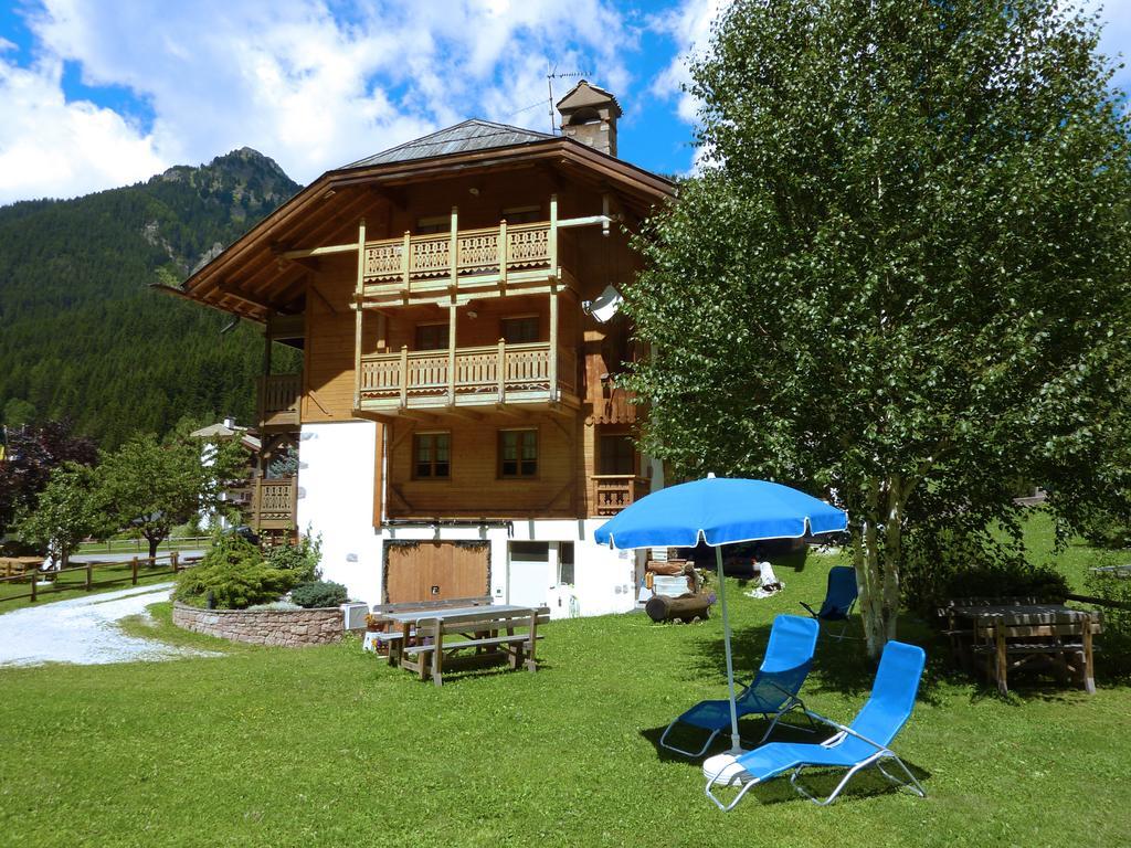 Appartamenti Majon Sotroi Campitello di Fassa Kültér fotó