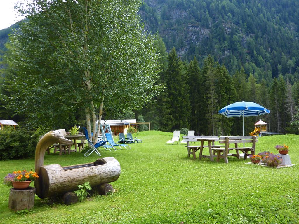Appartamenti Majon Sotroi Campitello di Fassa Kültér fotó
