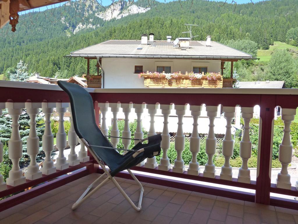 Appartamenti Majon Sotroi Campitello di Fassa Szoba fotó