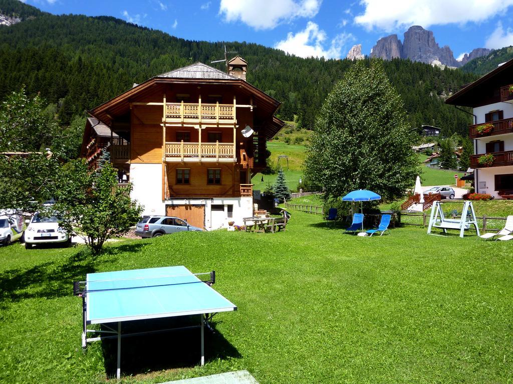 Appartamenti Majon Sotroi Campitello di Fassa Kültér fotó