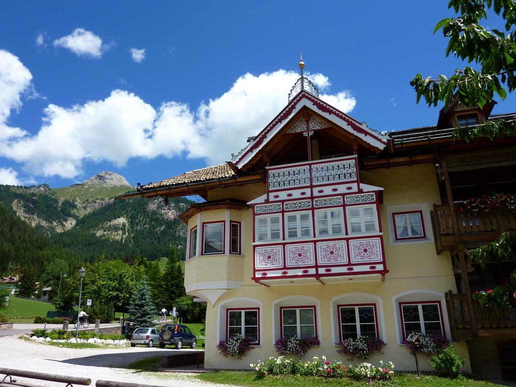 Appartamenti Majon Sotroi Campitello di Fassa Kültér fotó